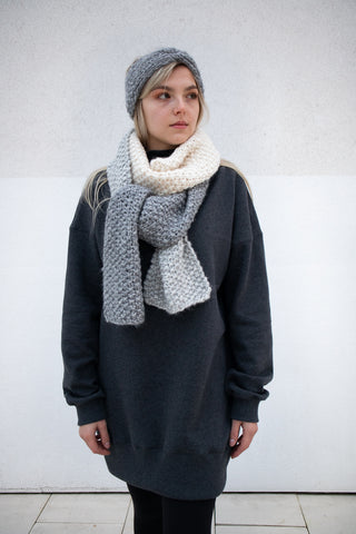 Hand knitted scarf - Ivory/grey in   by VIMPELOVA