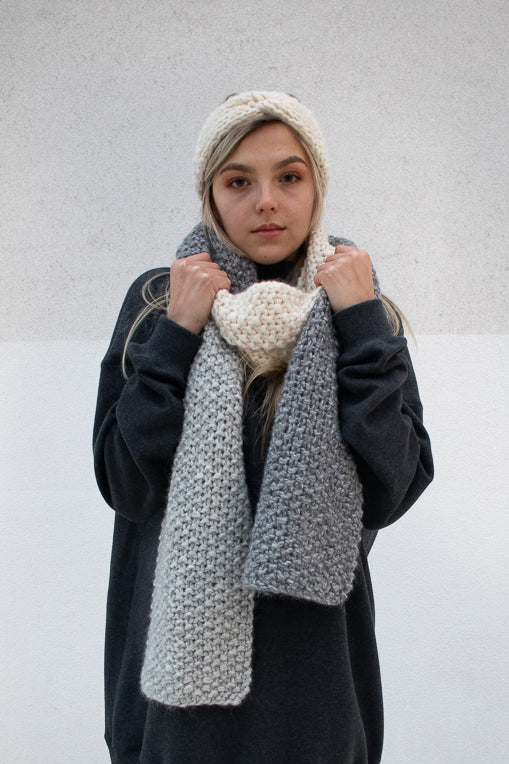 Hand knitted scarf - Ivory/grey in   by VIMPELOVA