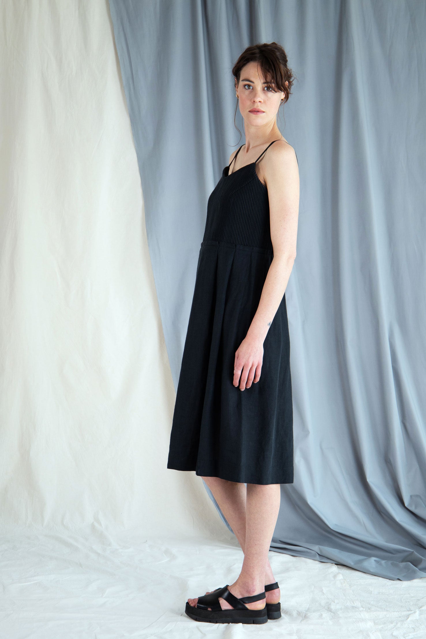 Corded linen midi dress - Black in  S by VIMPELOVA